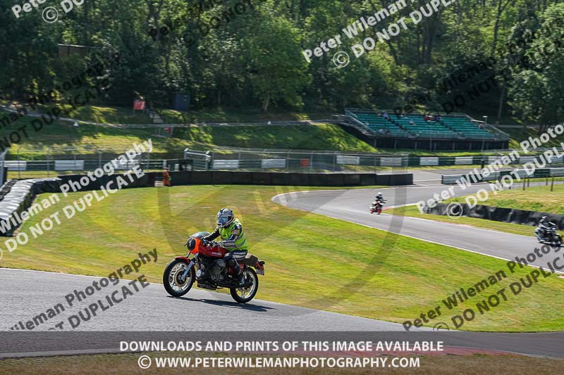 cadwell park;cadwell park photographs;cadwell trackday photographs;enduro digital images;event digital images;eventdigitalimages;peter wileman photography;racing digital images;trackday digital images;trackday photos